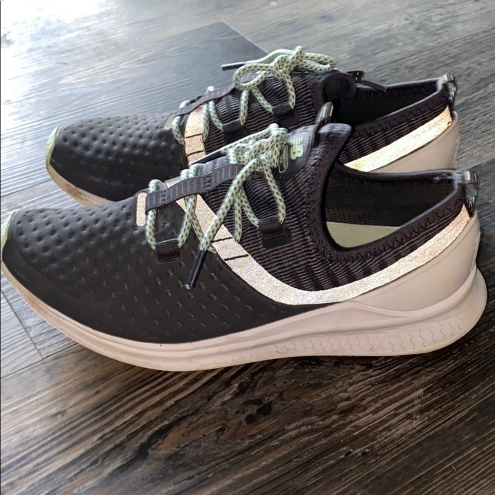 new balance tennis shoes